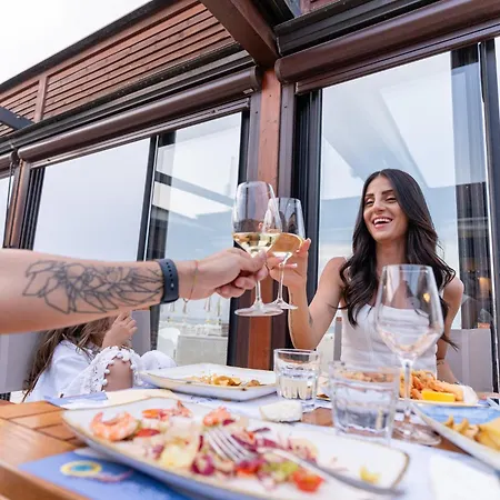 Club Del Sole Spina Family Collection 4*