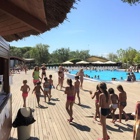 Club Del Sole Spina Family Collection