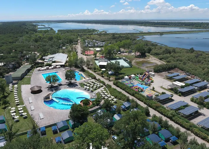 Club Del Sole Spina Family Collection 4*