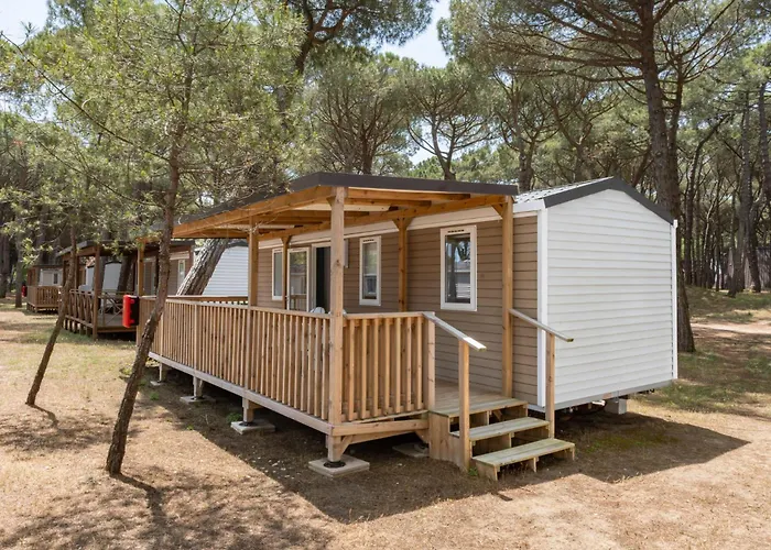 Club Del Sole Spina Family Collection 4*