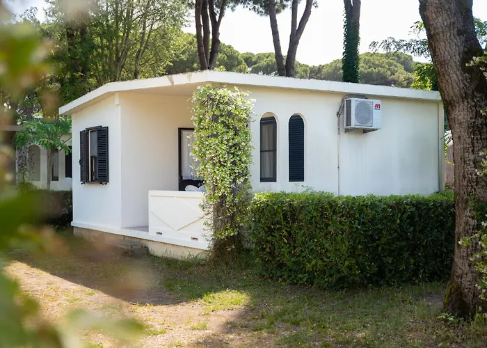 Club Del Sole Spina Family Collection 4*