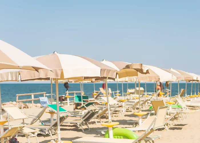 Club Del Sole Spina Family Collection